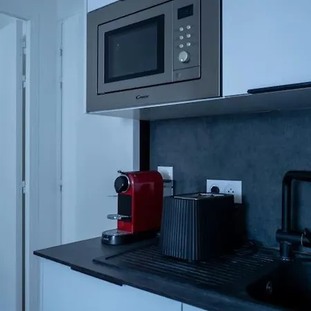 Appartement Grand Studio Centre De *